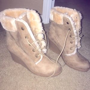 Dolce women fresco wedge shoes size 9